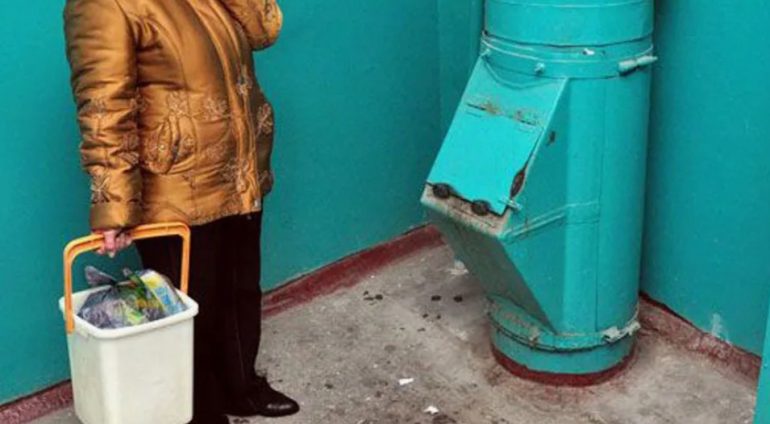Как решить проблему, если мусоропровод стал источником запаха
