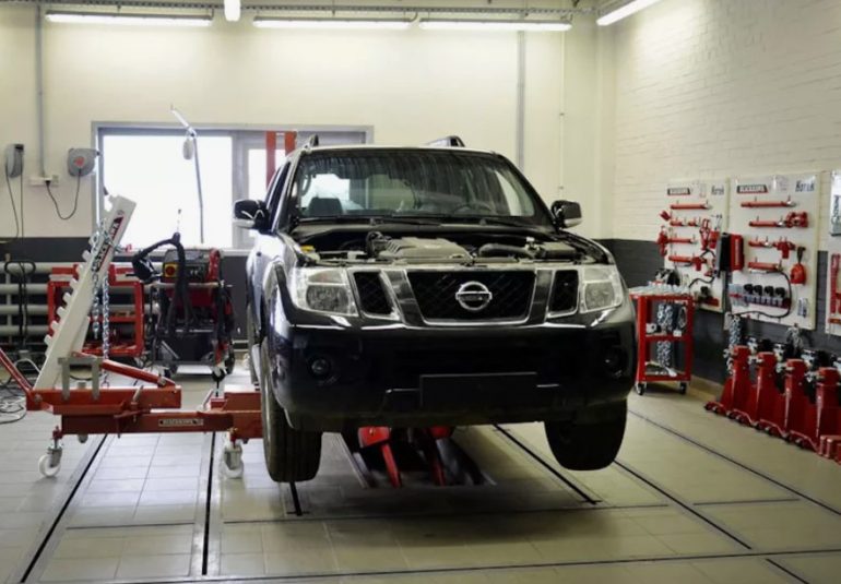 Почему автовладельцы выбирают СТО Ниссан, а не универсальные автосервисы